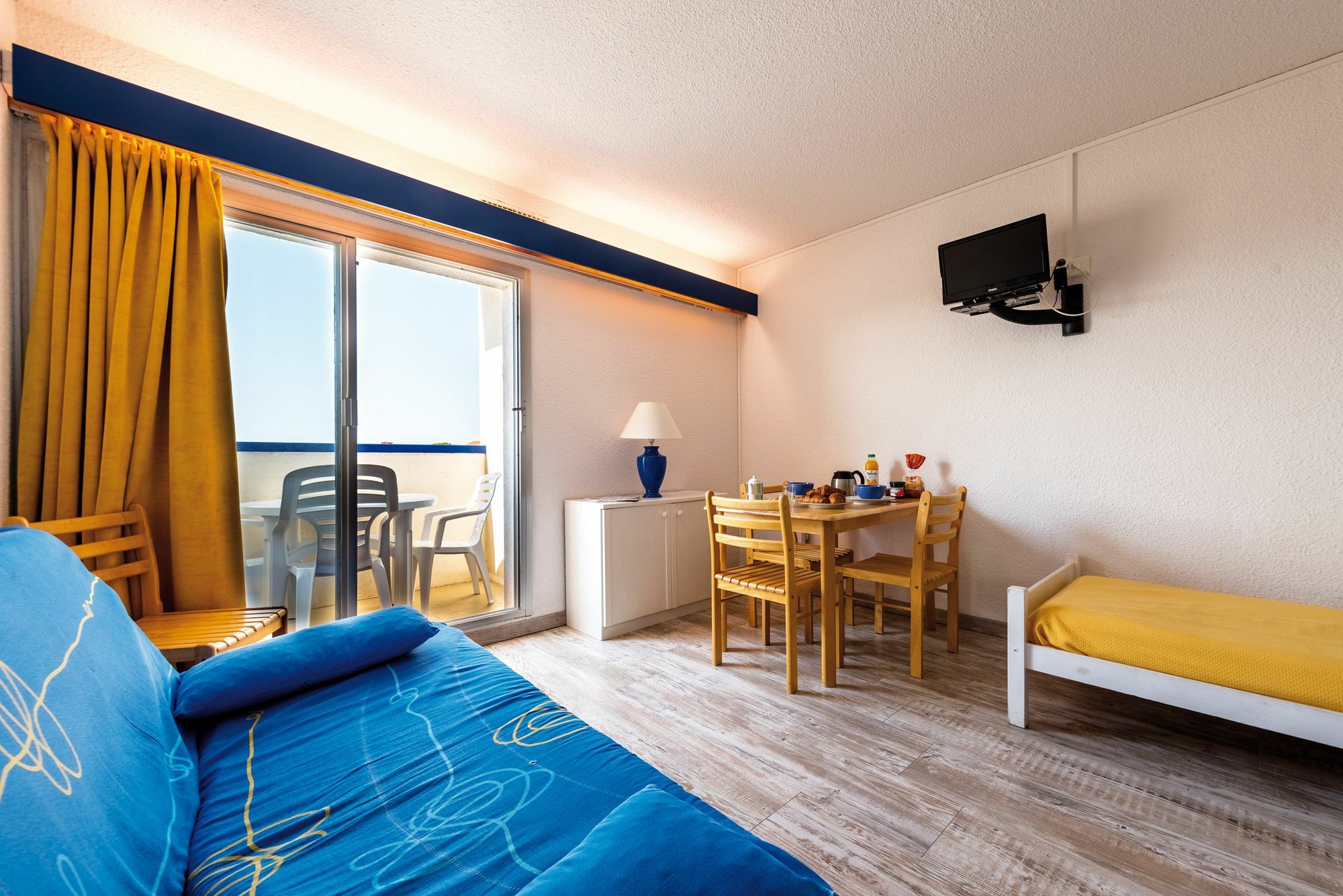 Lagrange Vacances Le Lydia Playa Le Barcarès エクステリア 写真